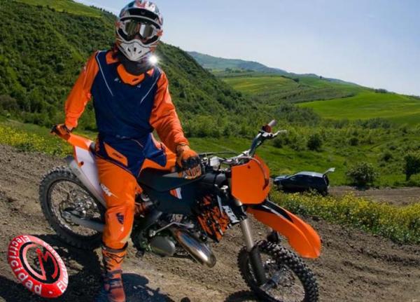 MOTOCICLETA KTM modelo 125SX