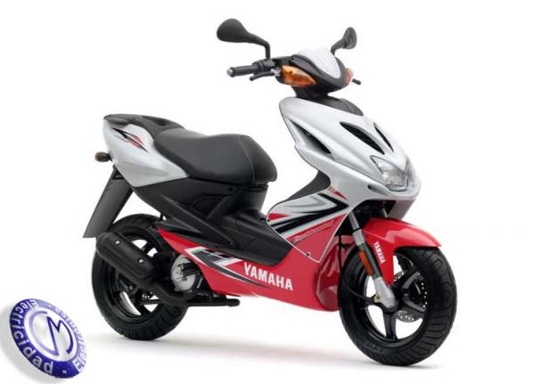 MOTOCICLETA YAMAHA modelo 50,R-AEROX