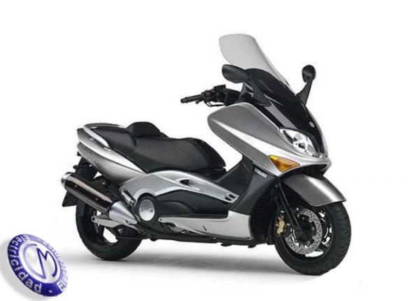 MOTOCICLETA YAMAHA modelo 500,T-MAX