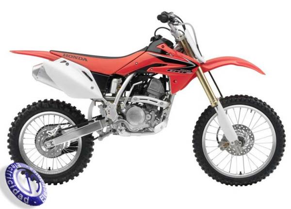 MOTOCICLETA HONDA modelo CRF150RB