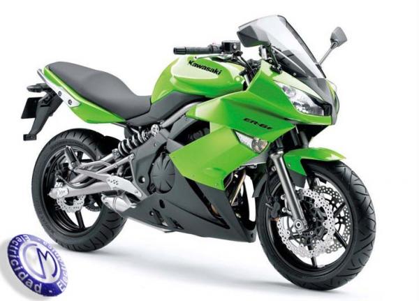 MOTOCICLETA KAWASAKI modelo ER6F,(650CC)