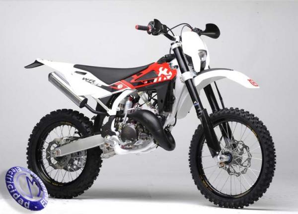 MOTOCICLETA HUSQVARNA modelo WR125