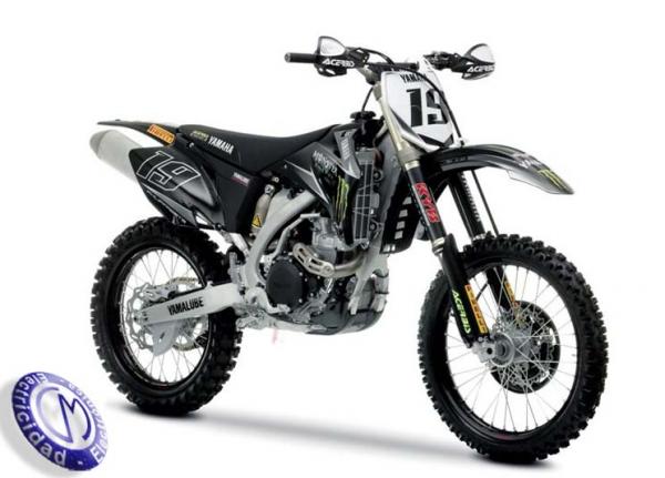 MOTOCICLETA YAMAHA modelo YZ450F,TEAM-REPLICA